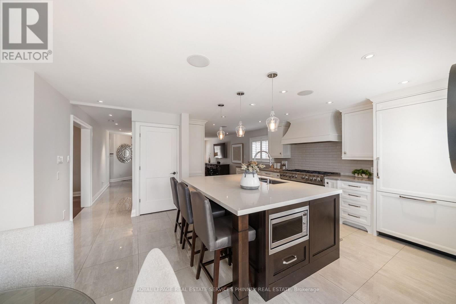 2400 Eden Valley Drive, Oakville, Ontario  L6H 6K9 - Photo 15 - W12965414