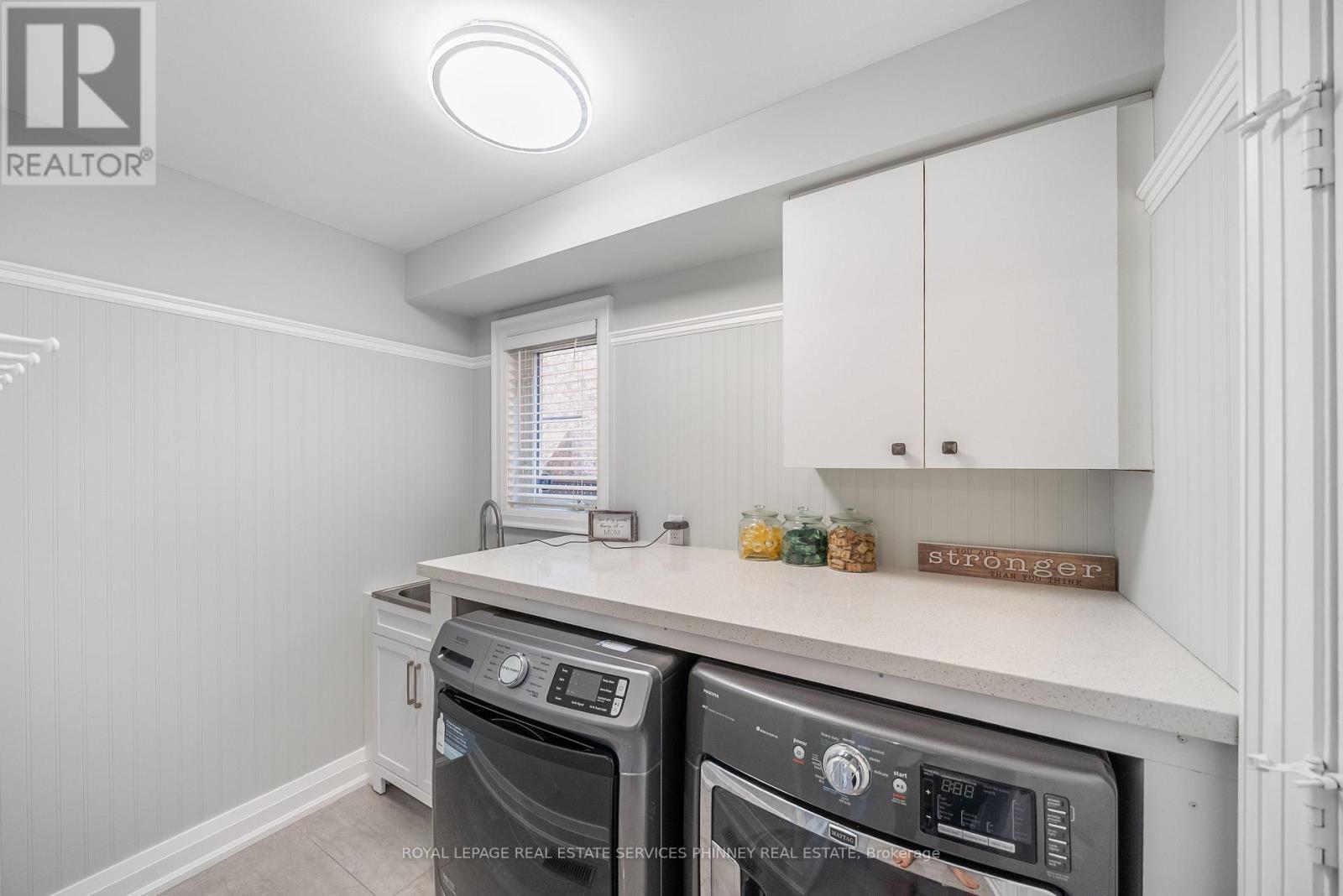 2400 Eden Valley Drive, Oakville, Ontario  L6H 6K9 - Photo 19 - W12965414