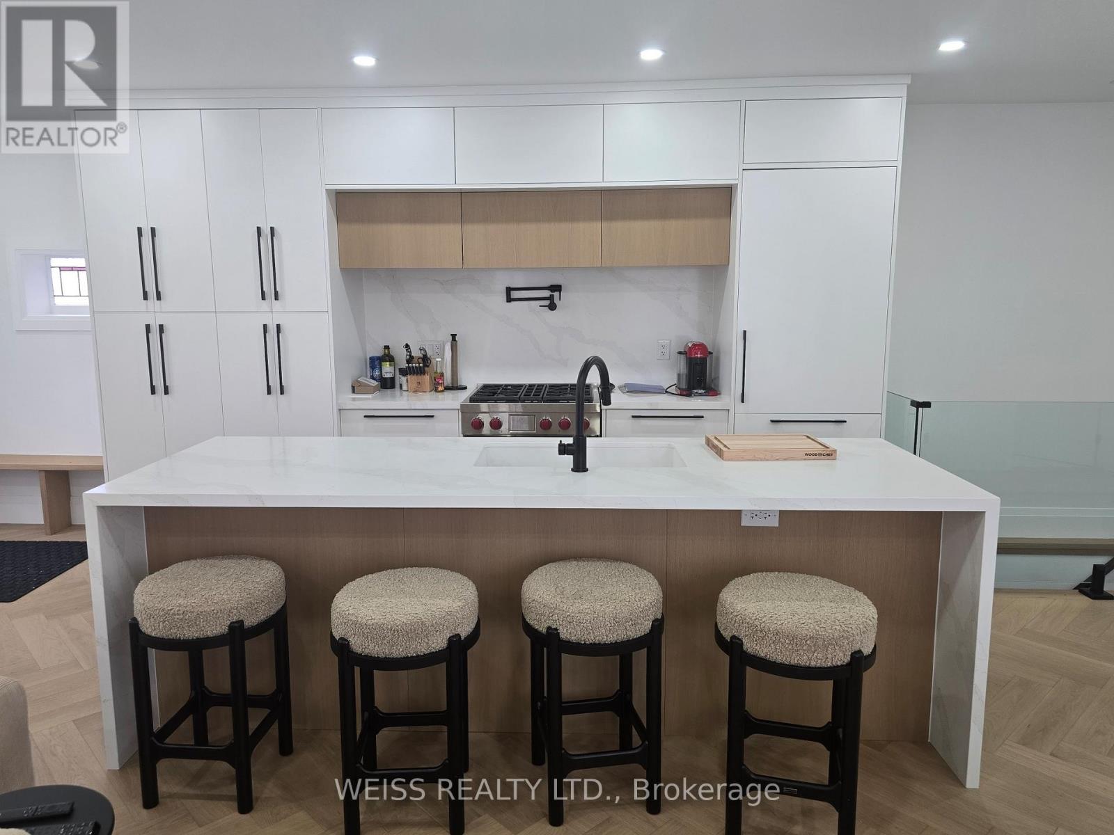 199 Glengarry Avenue, Toronto, Ontario  M5M 1E1 - Photo 14 - C12964770