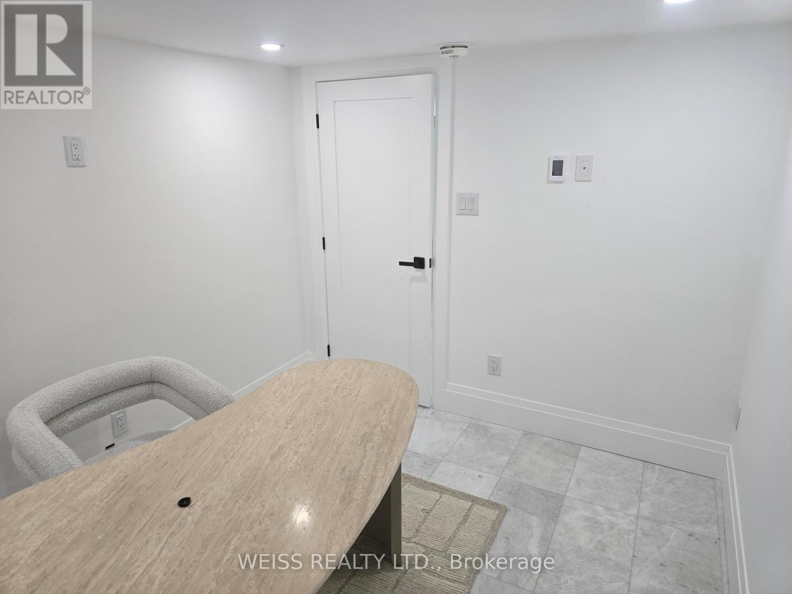 199 Glengarry Avenue, Toronto, Ontario  M5M 1E1 - Photo 27 - C12964770