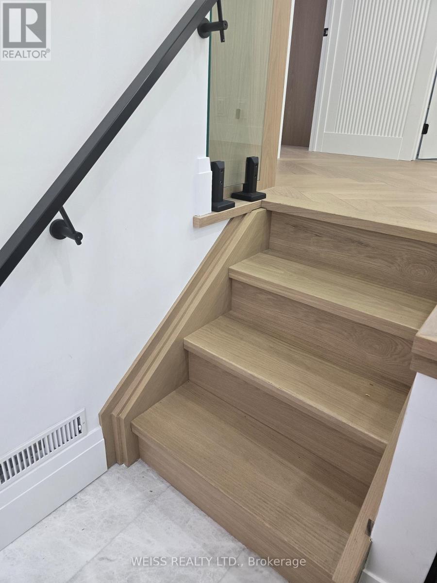 199 Glengarry Avenue, Toronto, Ontario  M5M 1E1 - Photo 40 - C12964770