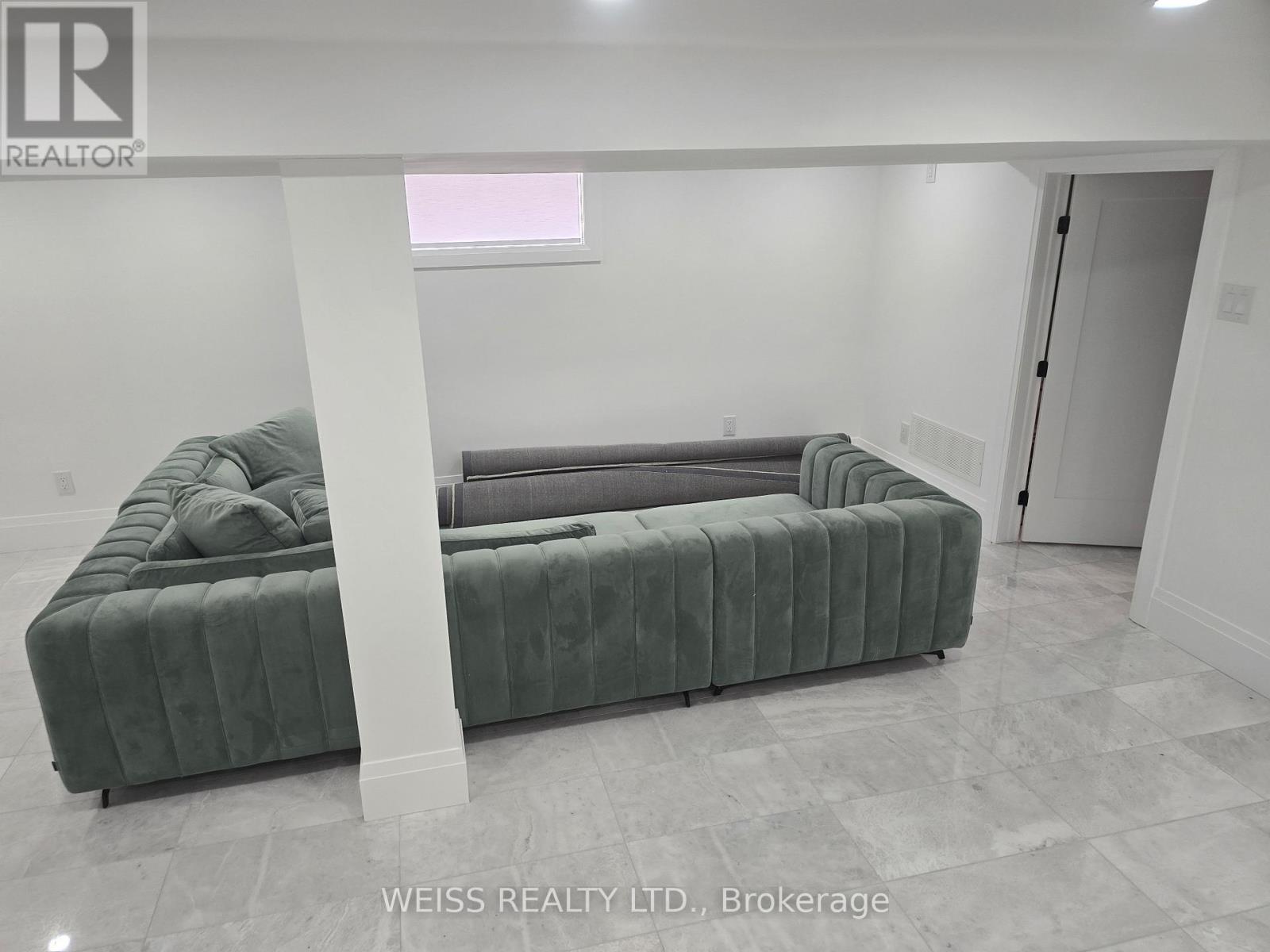 199 Glengarry Avenue, Toronto, Ontario  M5M 1E1 - Photo 30 - C12964770