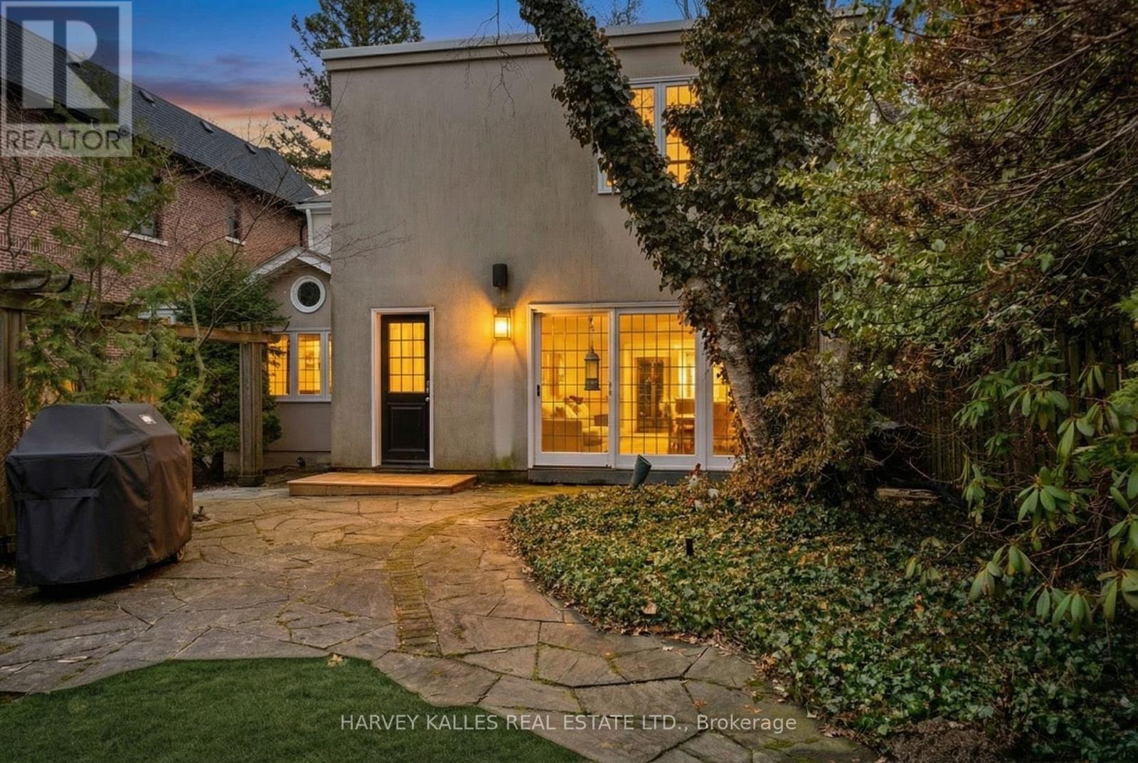 268 Cortleigh Boulevard, Toronto, Ontario  M5N 1P7 - Photo 44 - C12965250