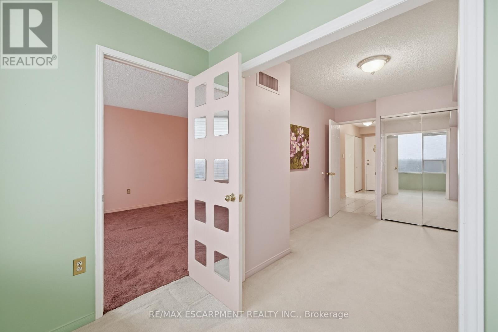 808 - 1270 Maple Crossing Boulevard, Burlington, Ontario  L7S 2J3 - Photo 16 - W12906474