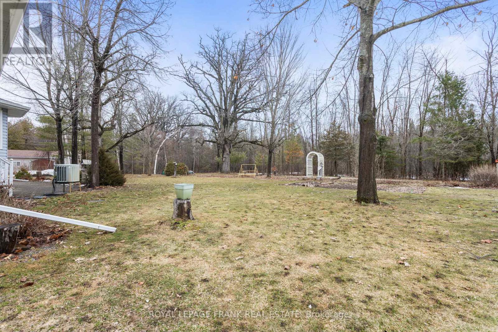 321 County Rd 24 Road, Kawartha Lakes (Verulam), Ontario  K0M 1A0 - Photo 36 - X12963284