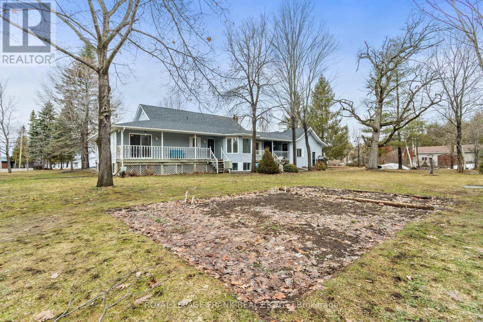 321 County Rd 24 Road, Kawartha Lakes (Verulam), Ontario  K0M 1A0 - Photo 37 - X12963284