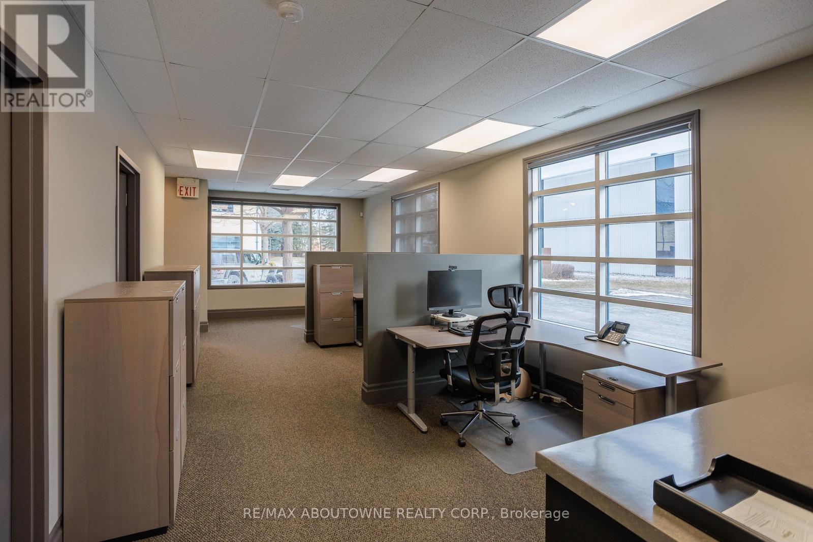 1 - 1464 Cornwall Road, Oakville, Ontario  L6J 7W5 - Photo 6 - W12909298