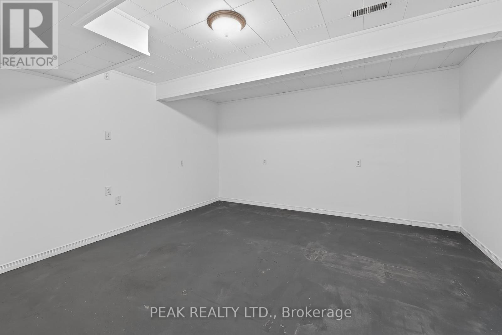 39 Summit Crescent, Wilmot, Ontario  N3A 2G4 - Photo 17 - X12964394