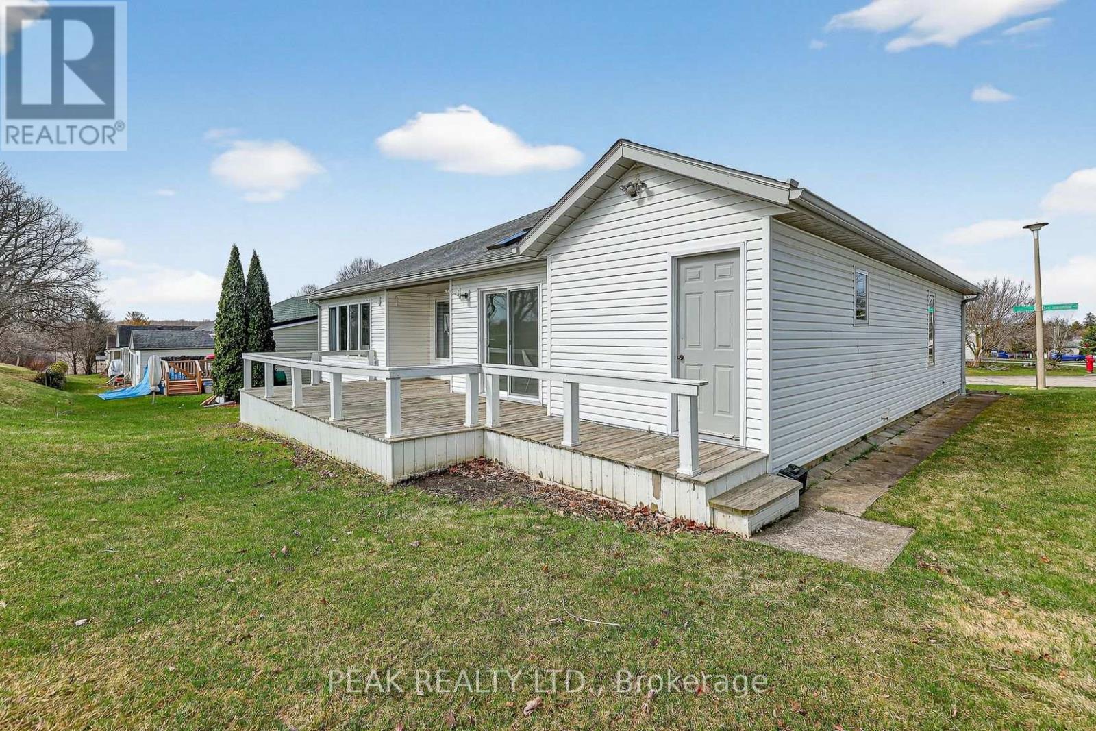 39 Summit Crescent, Wilmot, Ontario  N3A 2G4 - Photo 22 - X12964394