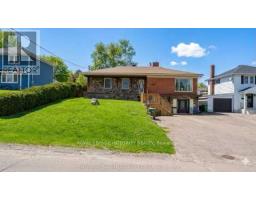 228 CLEMOW AVENUE, Pembroke, Ontario