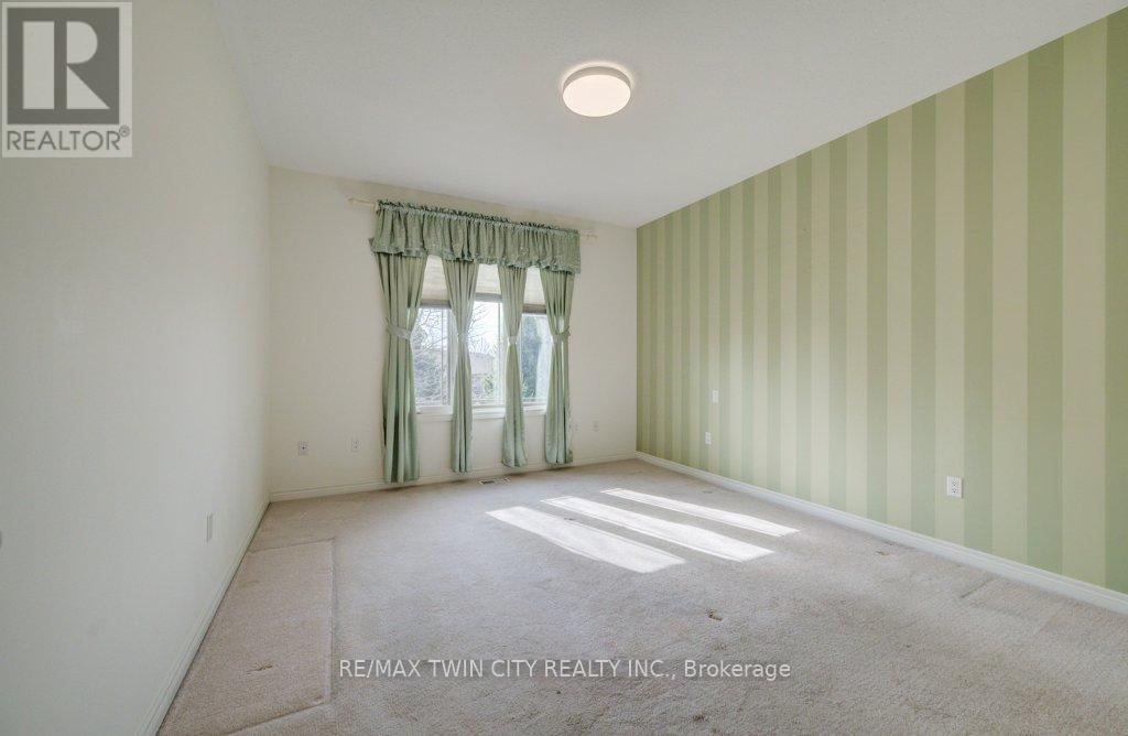 17 - 20 Isherwood Avenue, Cambridge, Ontario  N1R 8P9 - Photo 13 - X12964974