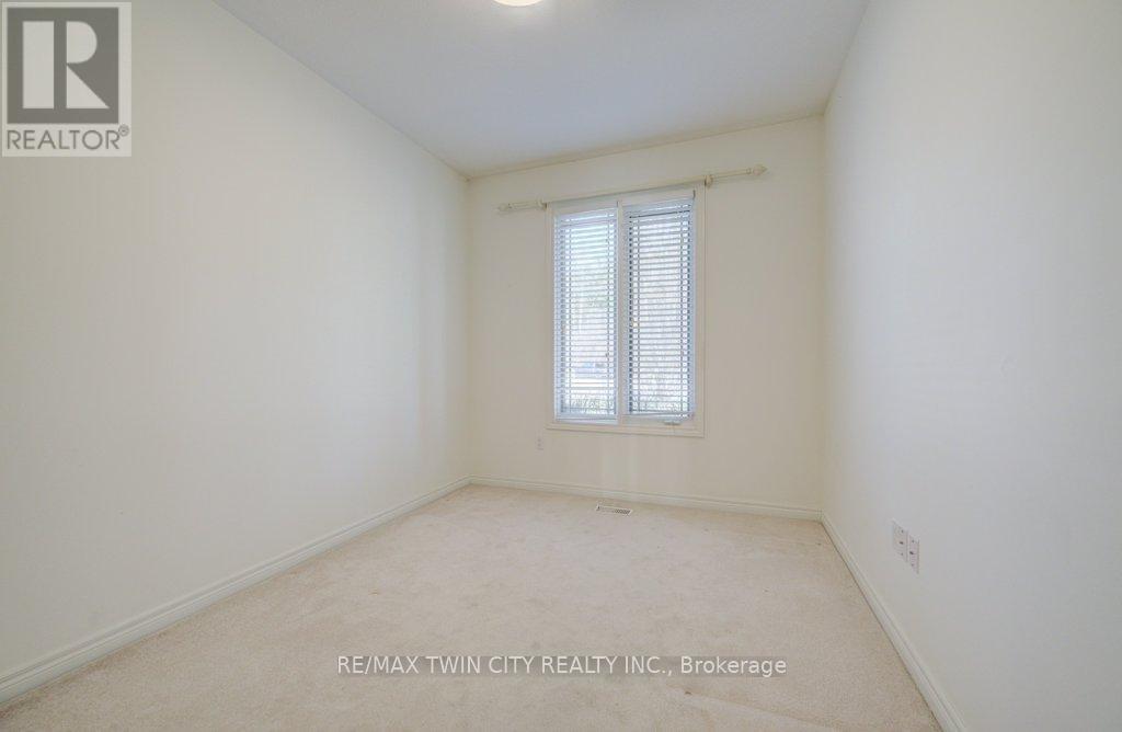 17 - 20 Isherwood Avenue, Cambridge, Ontario  N1R 8P9 - Photo 5 - X12964974