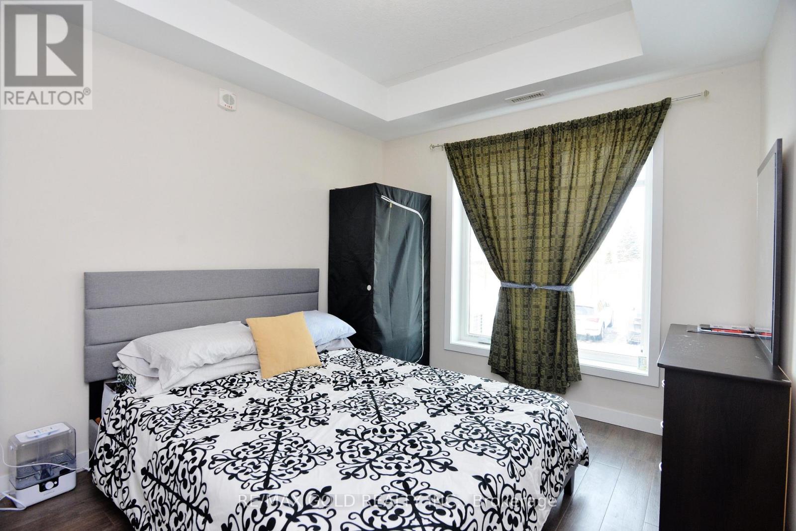 107 - 175 Commonwealth Street, Kitchener, Ontario  N2E 0H4 - Photo 23 - X12965124