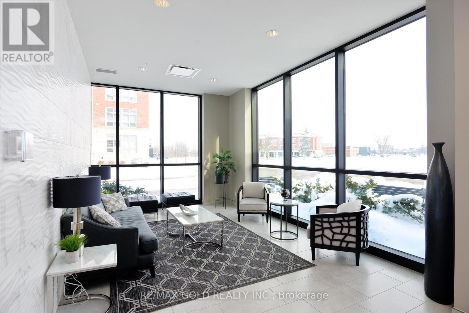 107 - 175 Commonwealth Street, Kitchener, Ontario  N2E 0H4 - Photo 4 - X12965124