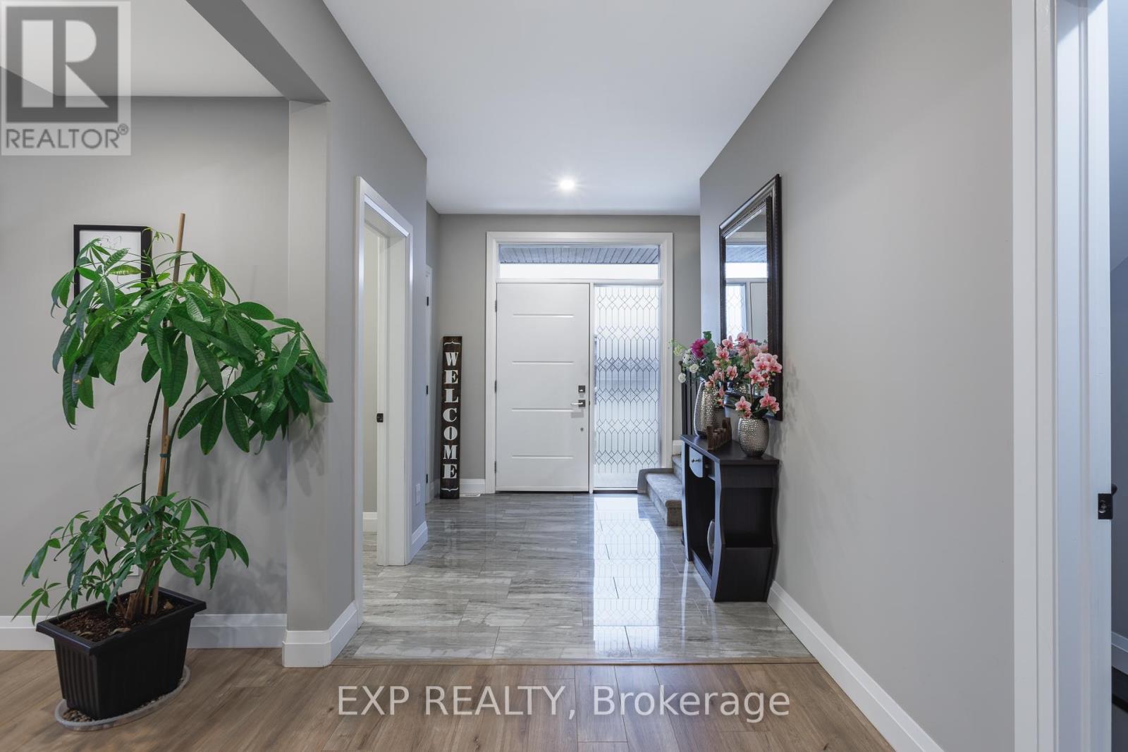 8 Lillys Court, Cramahe, Ontario  K0K 1S0 - Photo 2 - X12965186