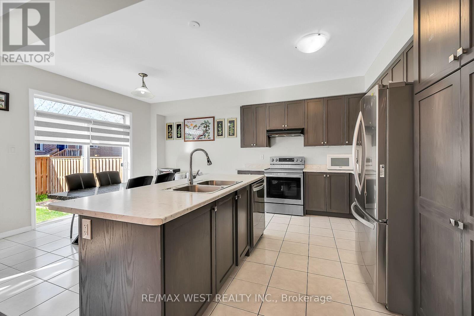 68 Cooke Avenue, Brantford, Ontario  N3T 0S1 - Photo 10 - X12965232