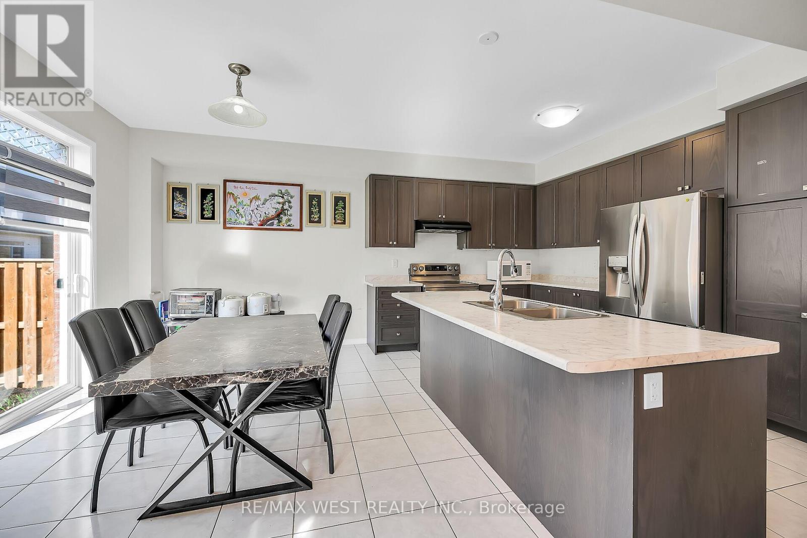 68 Cooke Avenue, Brantford, Ontario  N3T 0S1 - Photo 11 - X12965232