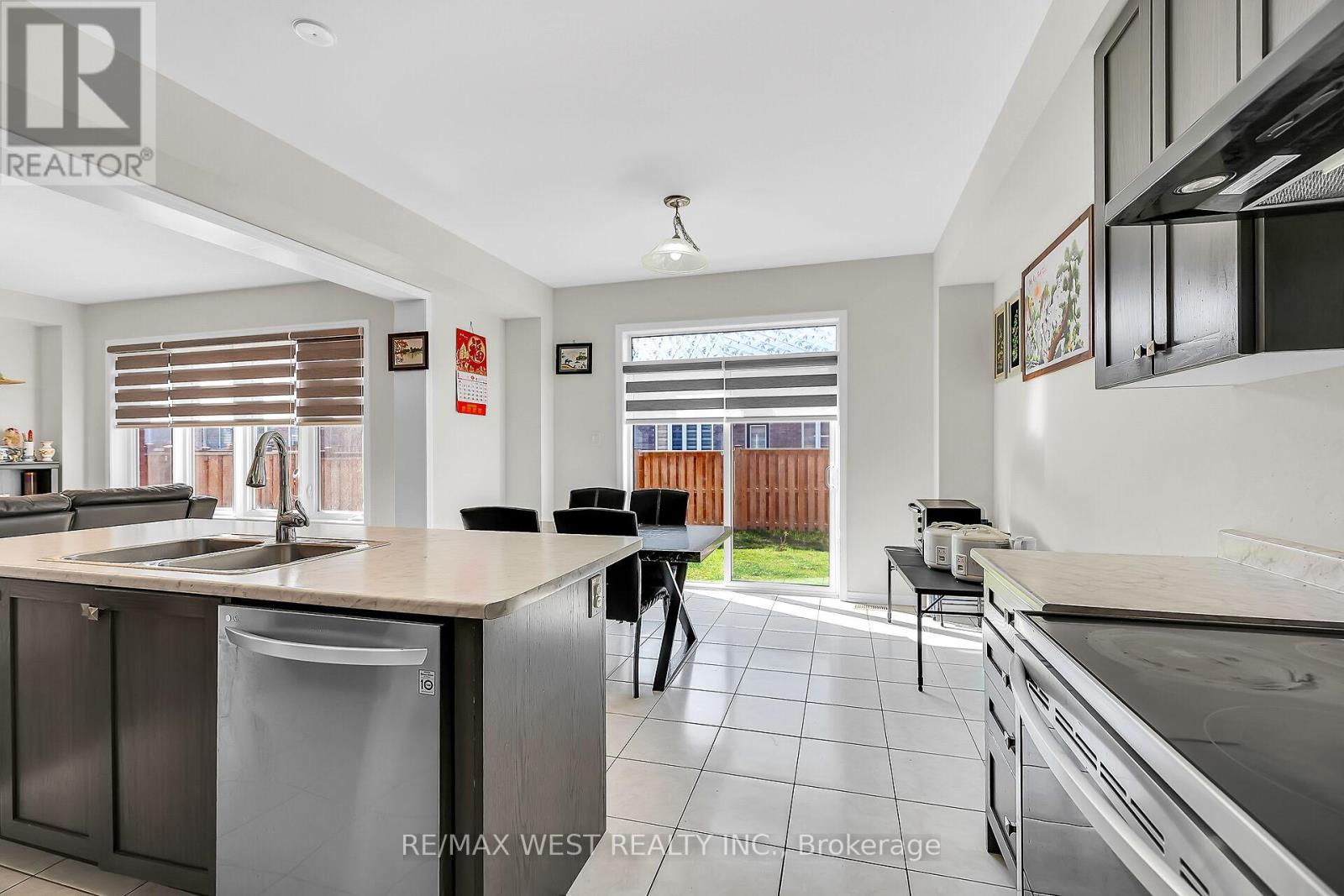 68 Cooke Avenue, Brantford, Ontario  N3T 0S1 - Photo 14 - X12965232