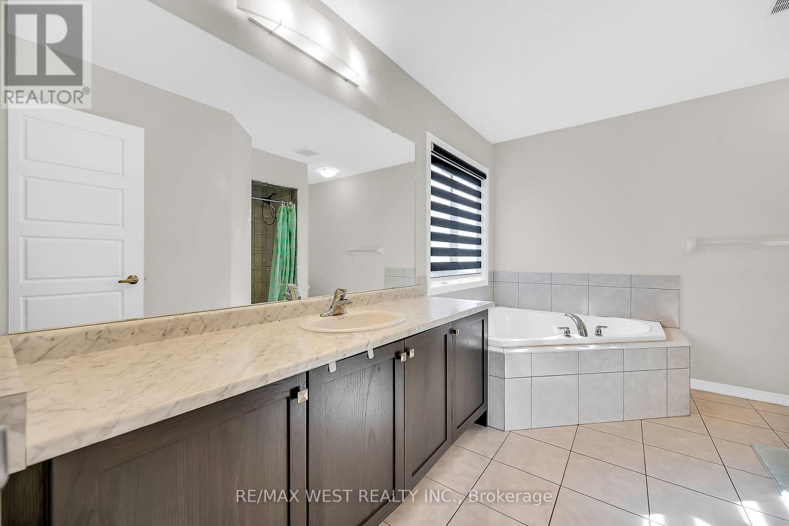 68 Cooke Avenue, Brantford, Ontario  N3T 0S1 - Photo 17 - X12965232