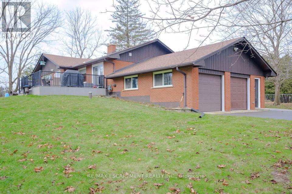 491 Highway 5 W, Hamilton, Ontario  L9H 5E2 - Photo 2 - X12965246