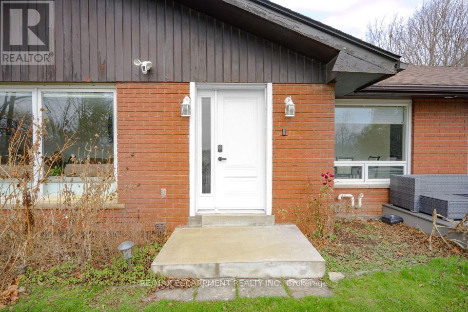 491 Highway 5 W, Hamilton, Ontario  L9H 5E2 - Photo 6 - X12965246