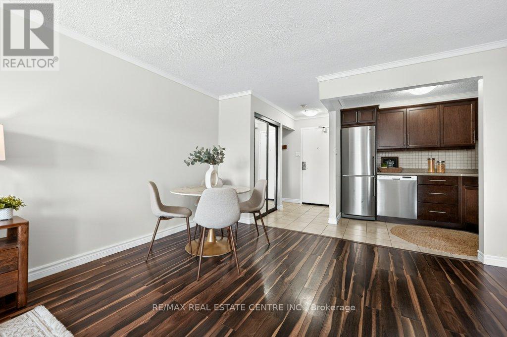 506 - 64 Benton Street, Kitchener, Ontario N2G 4L9 - Photo 20 - X12965260