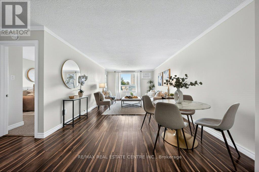 506 - 64 Benton Street, Kitchener, Ontario N2G 4L9 - Photo 30 - X12965260