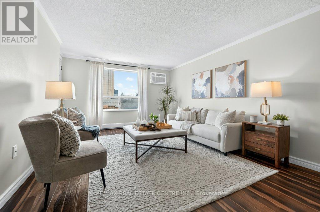 506 - 64 Benton Street, Kitchener, Ontario N2G 4L9 - Photo 32 - X12965260