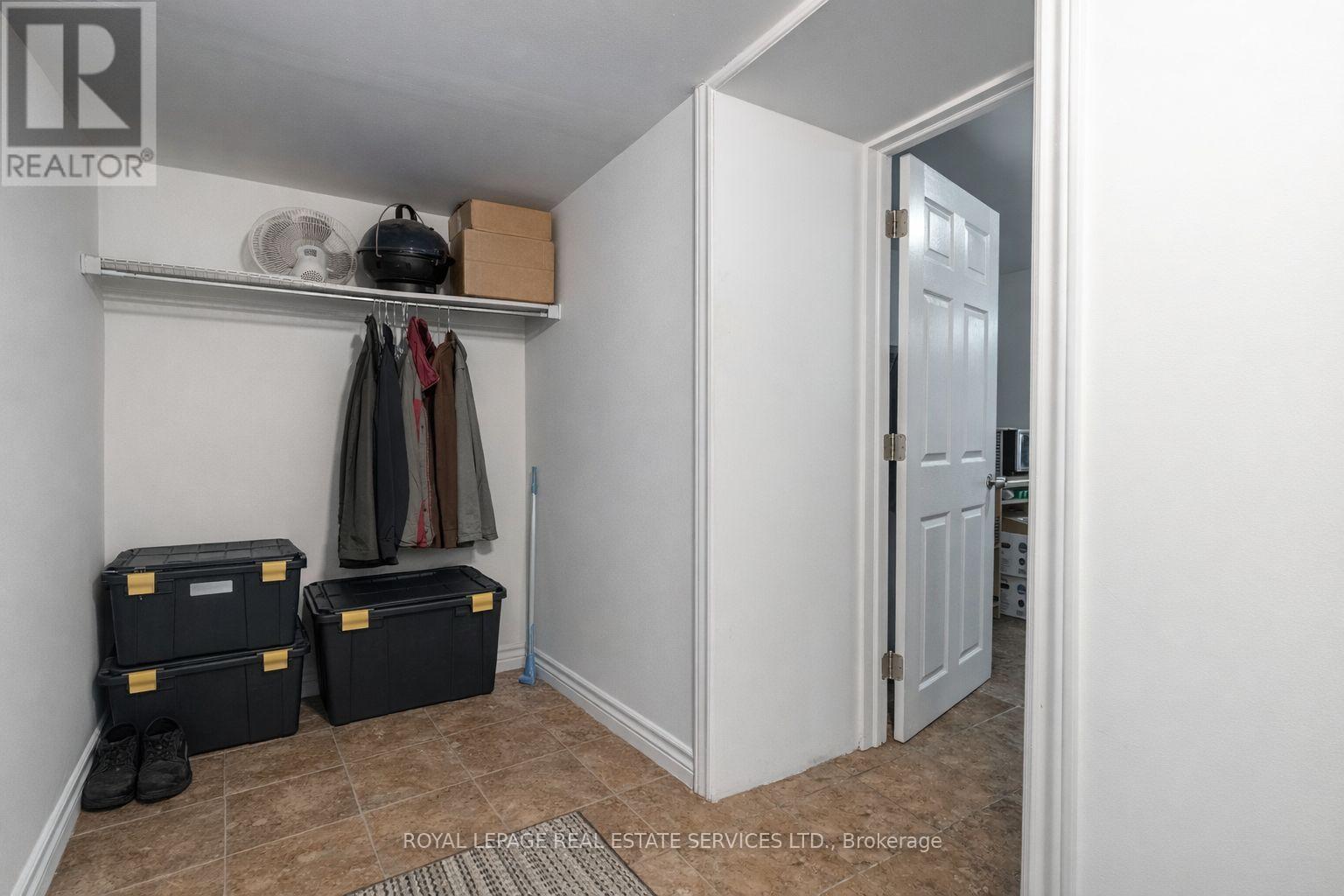 108 Queenston Street, St. Catharines, Ontario  L2R 2Z3 - Photo 19 - X12965296