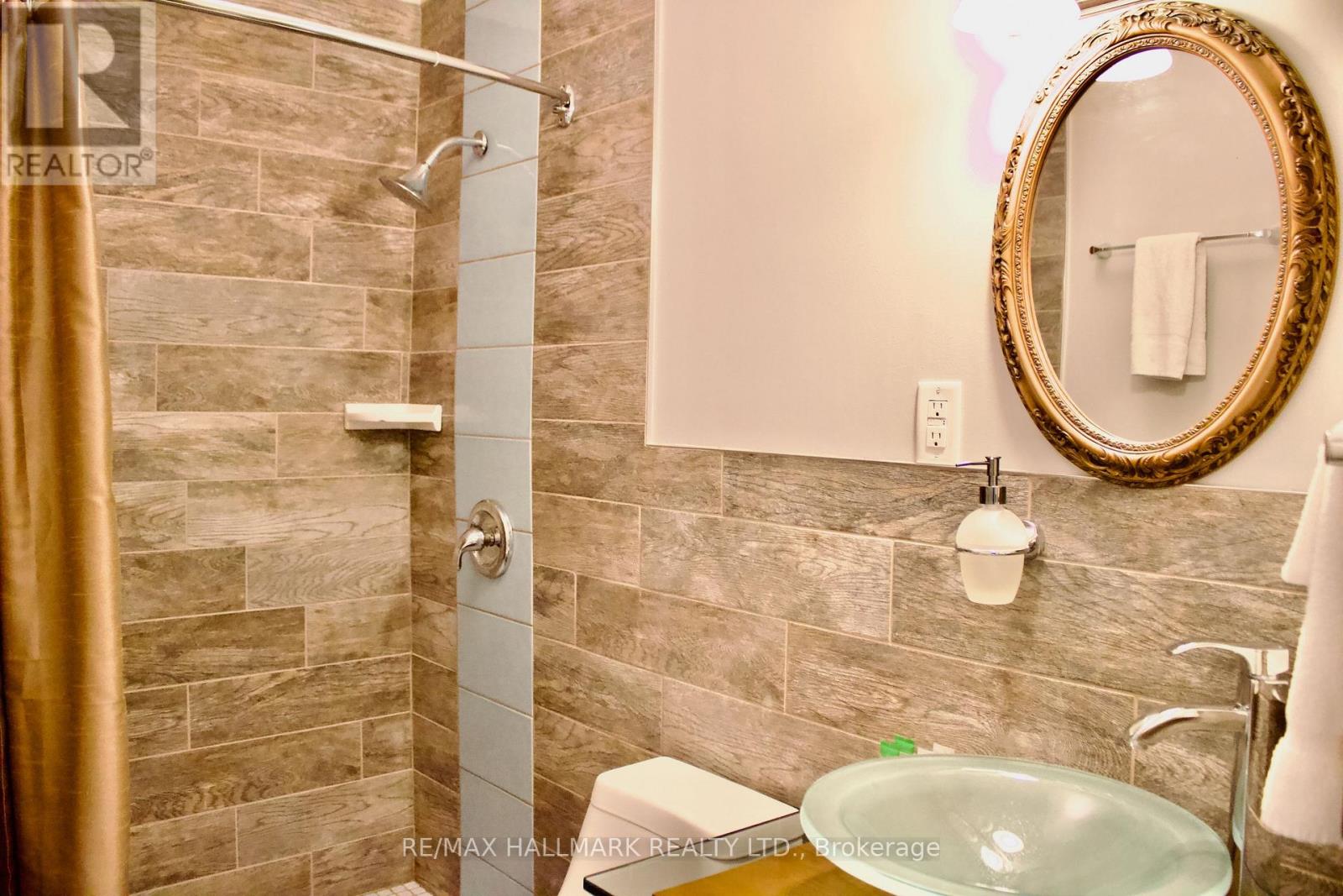 122 Ridgeway Road, Fort Erie, Ontario  L0S 1B0 - Photo 20 - X12965298