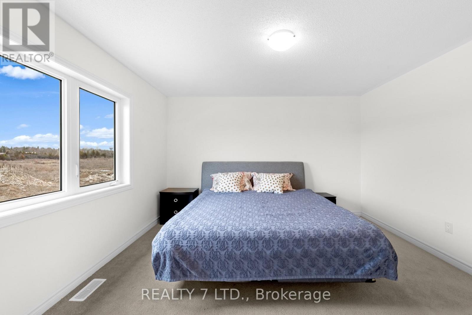 32 Hillcroft Way, Kawartha Lakes, Ontario  K0M 1A0 - Photo 25 - X12965302