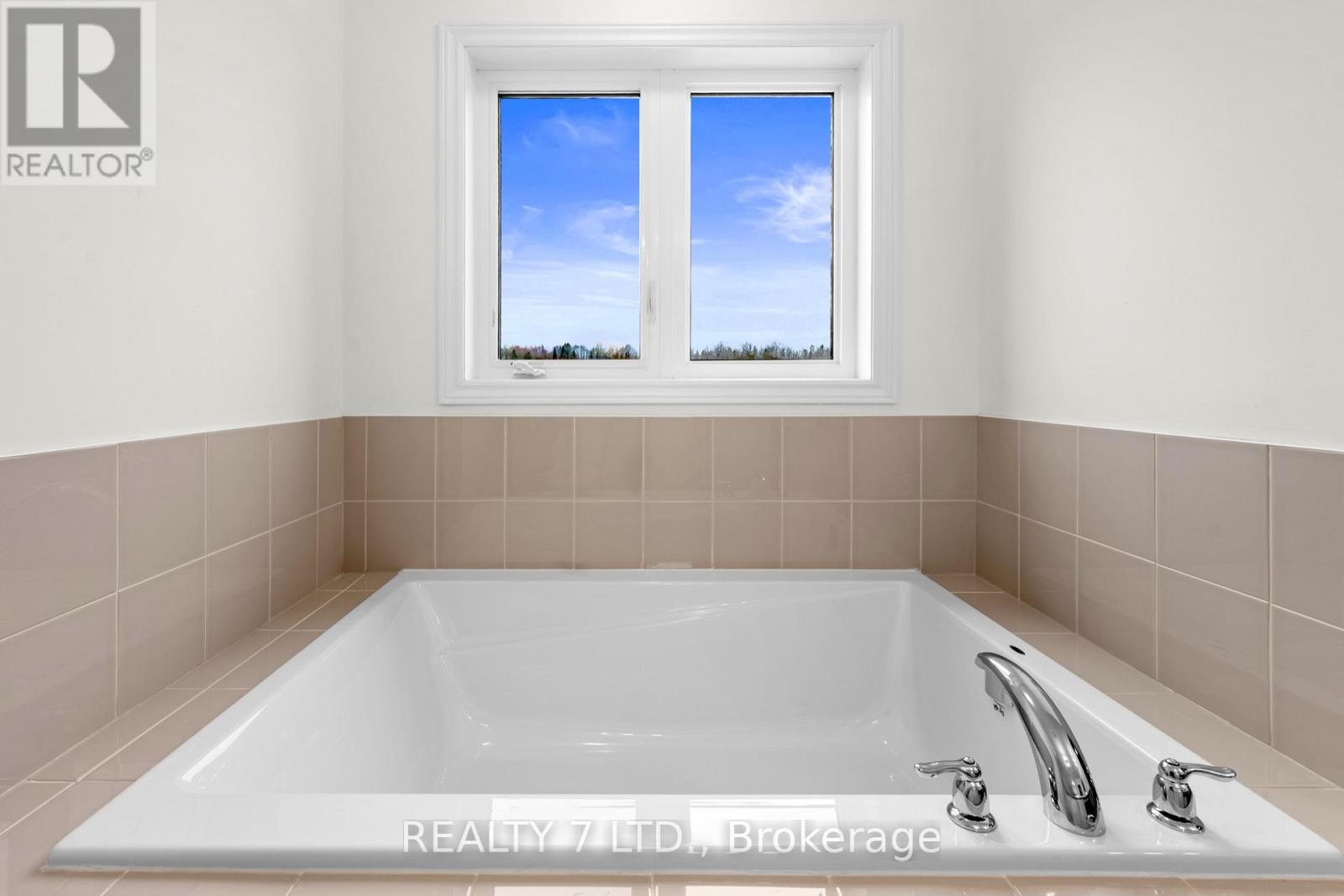 32 Hillcroft Way, Kawartha Lakes, Ontario  K0M 1A0 - Photo 30 - X12965302