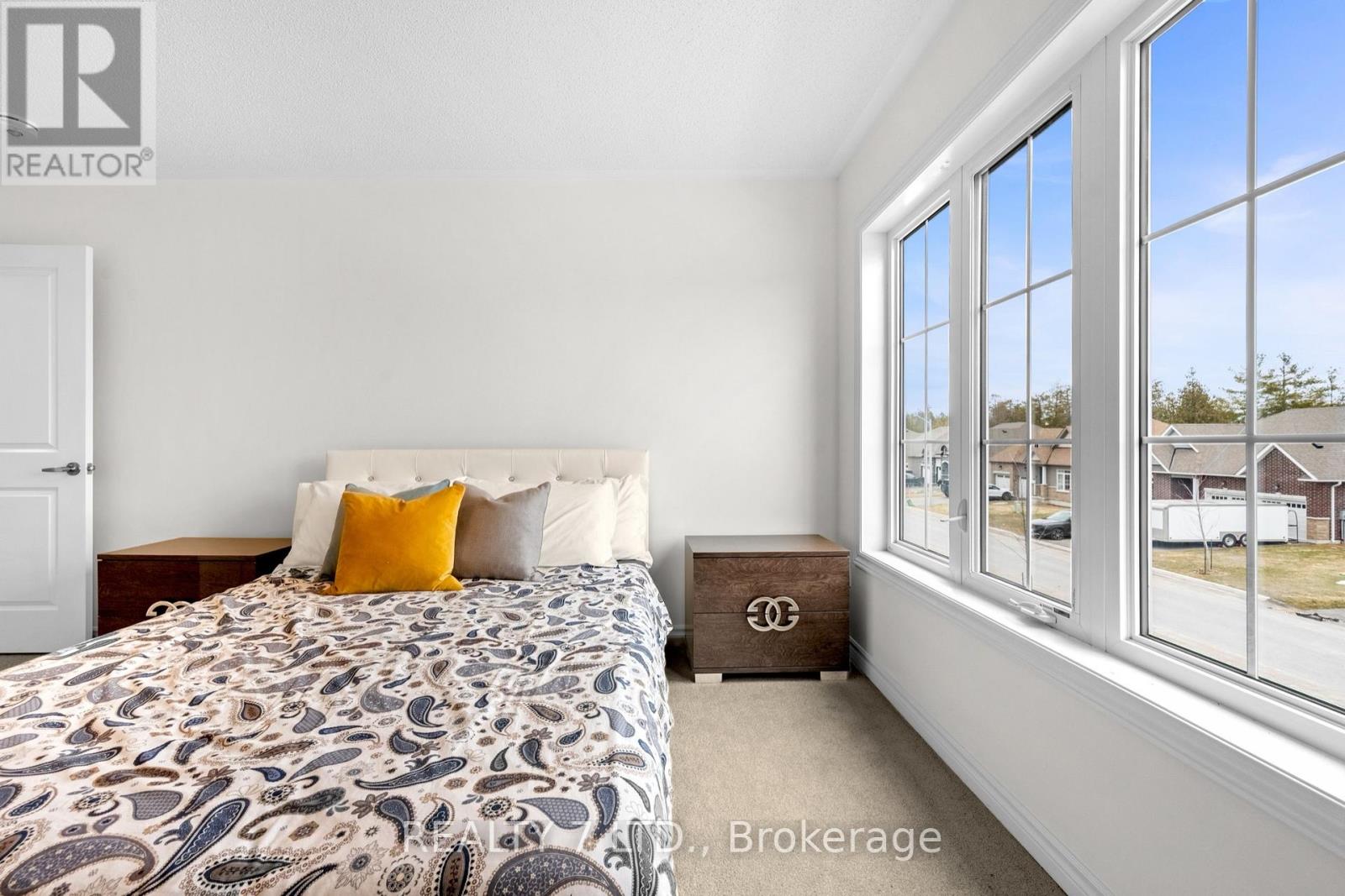 32 Hillcroft Way, Kawartha Lakes, Ontario  K0M 1A0 - Photo 34 - X12965302