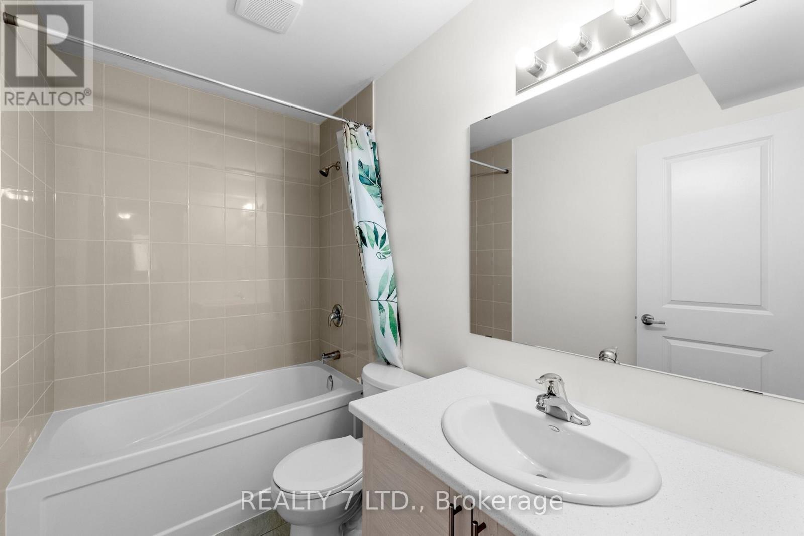 32 Hillcroft Way, Kawartha Lakes, Ontario  K0M 1A0 - Photo 37 - X12965302