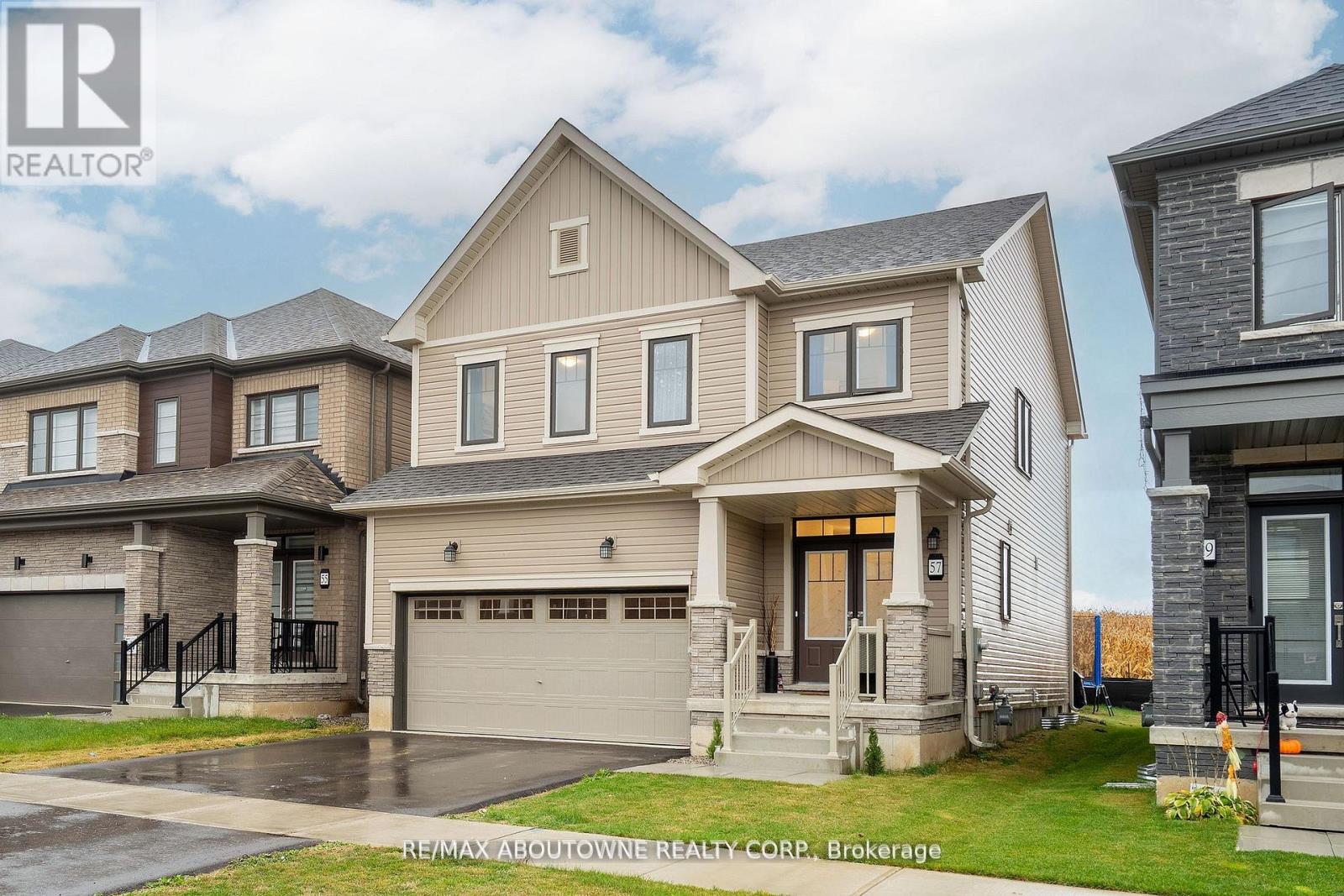 57 Monteith Drive, Brantford, Ontario  N3T 0W6 - Photo 2 - X12965360