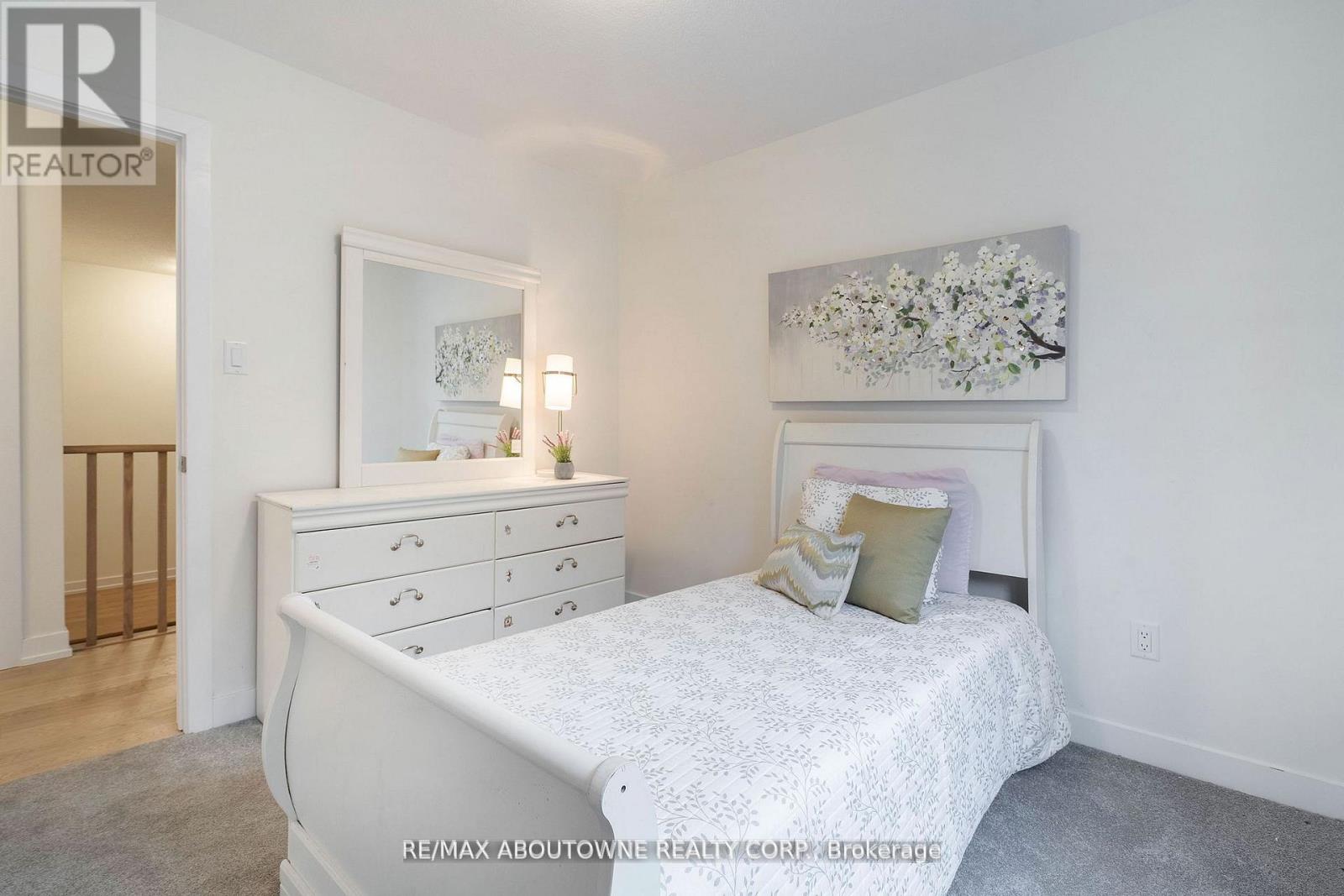 57 Monteith Drive, Brantford, Ontario  N3T 0W6 - Photo 25 - X12965360