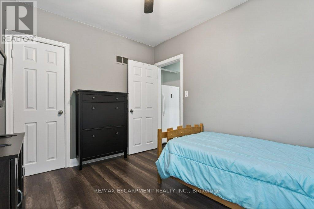 4254 Crescent Avenue, Lincoln, Ontario  L3J 0H4 - Photo 20 - X12965364