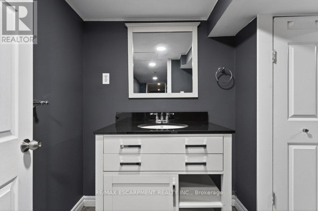 4254 Crescent Avenue, Lincoln, Ontario  L3J 0H4 - Photo 26 - X12965364