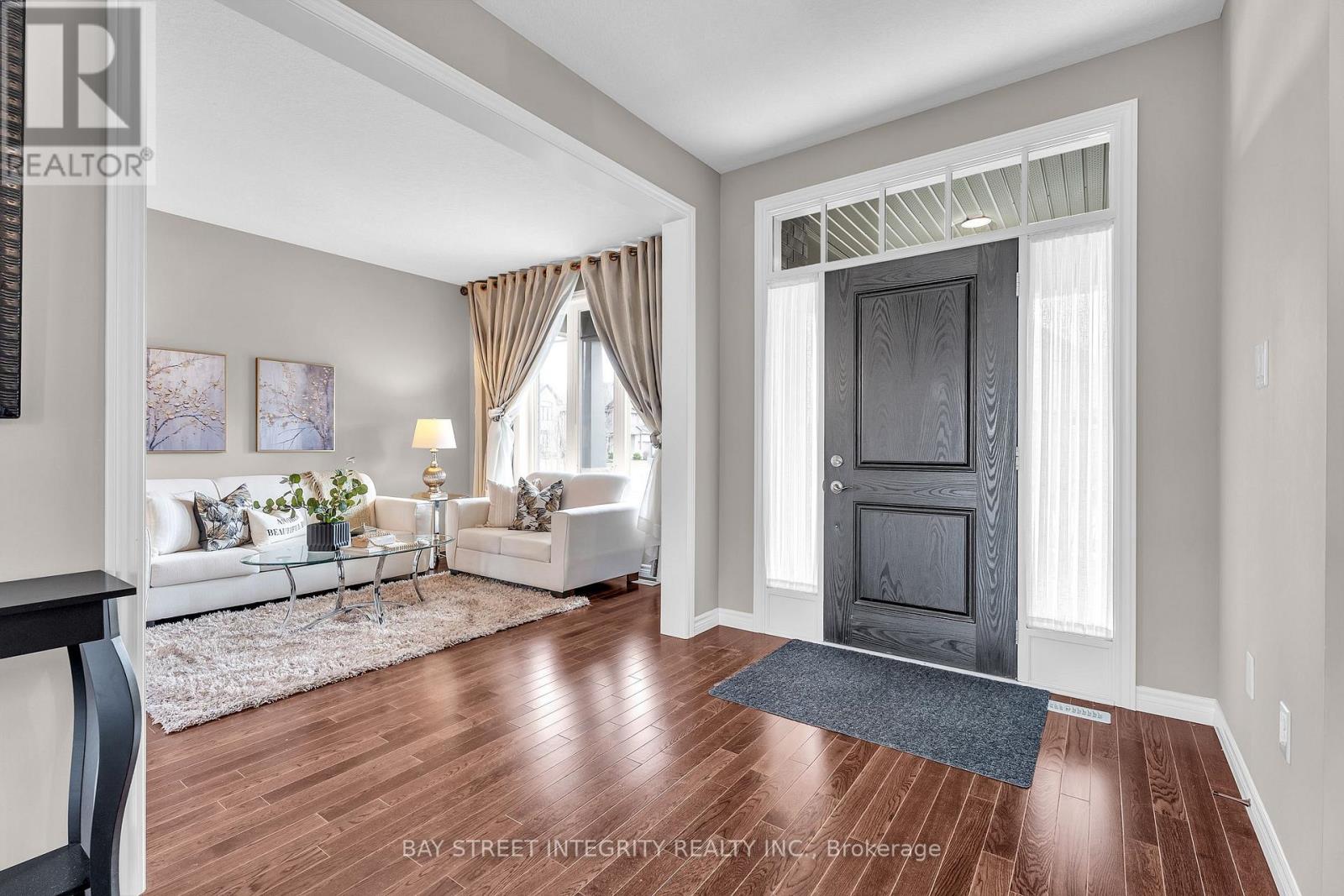 566 Bradwell Chase, London North, Ontario  N6G 0P7 - Photo 4 - X12965378