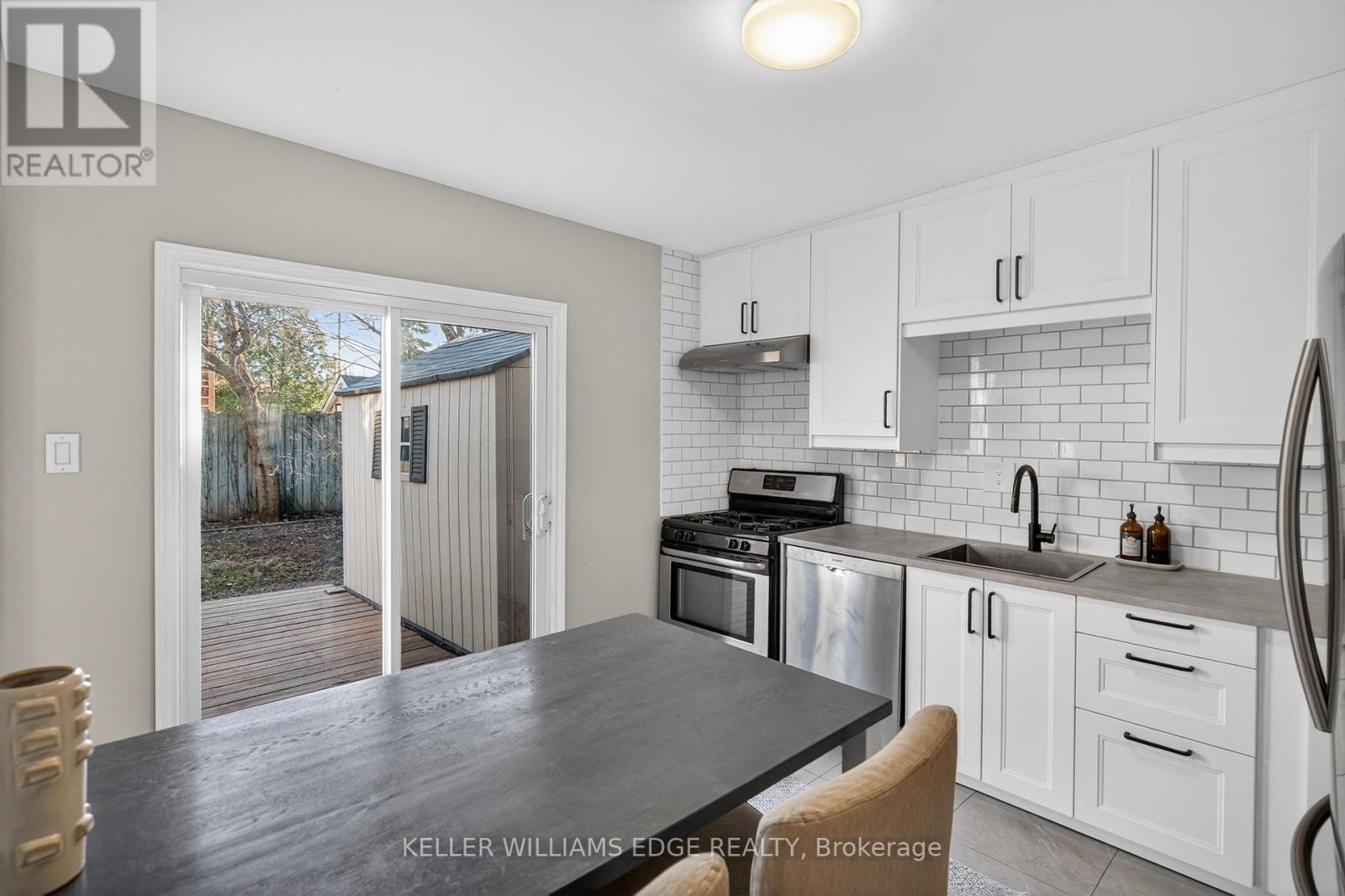 262 Britannia Avenue, Hamilton, Ontario  L8H 1X8 - Photo 10 - X12965388