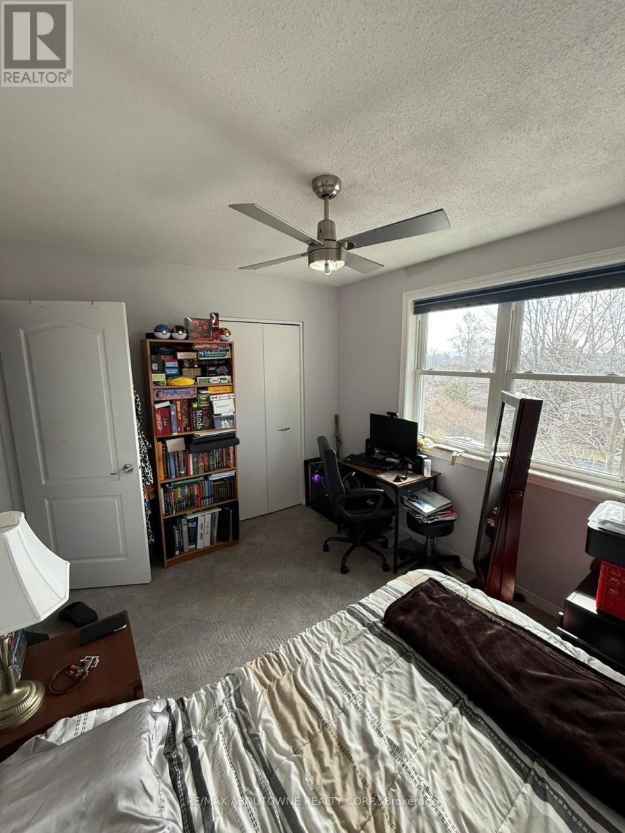 Upper - 50 Ridgewood Avenue, Guelph, Ontario  N1H 6C5 - Photo 13 - X12965392