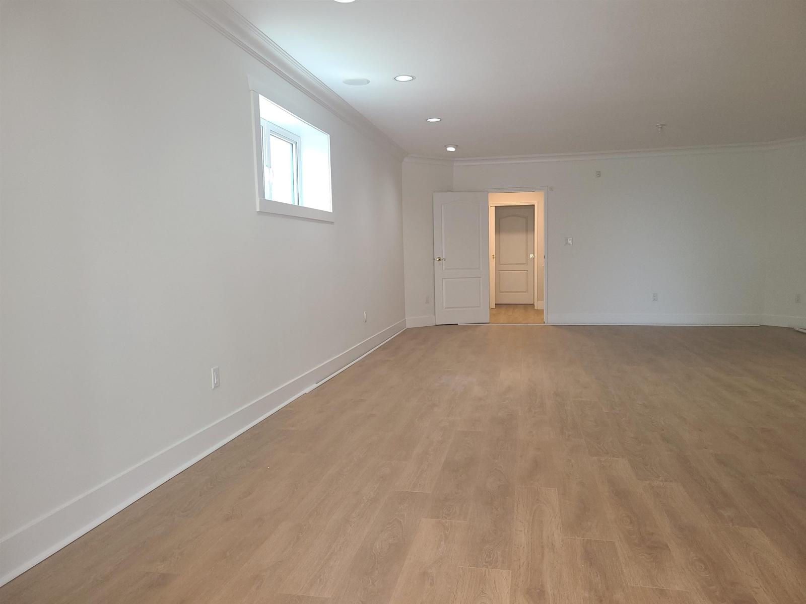 15095 Royal Avenue, White Rock, British Columbia  V4B 1M1 - Photo 27 - R3099935