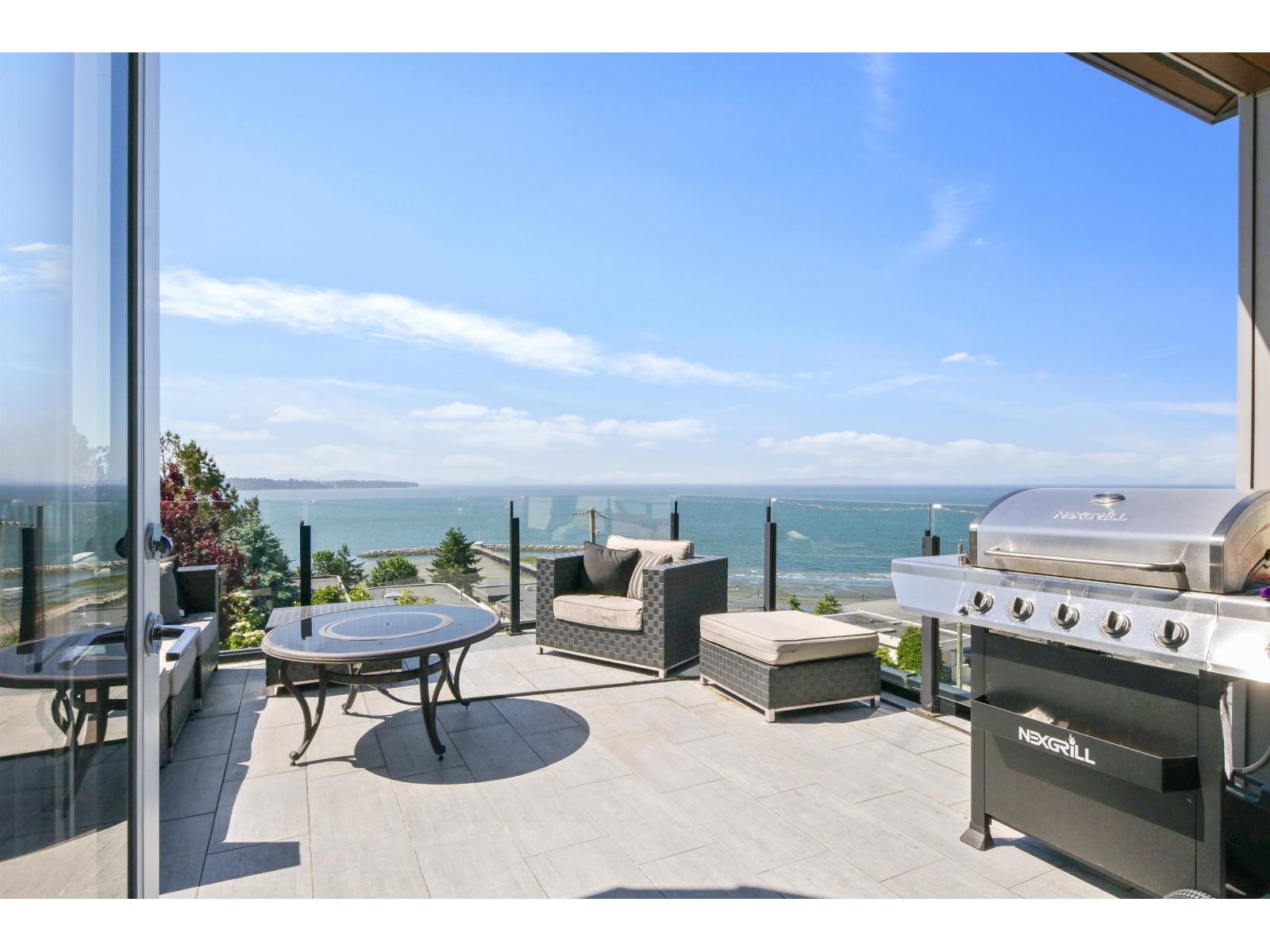 15095 ROYAL AVENUE, White Rock, British Columbia