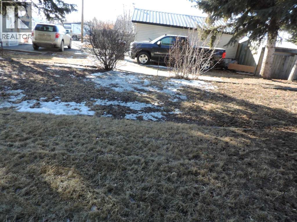 4938 51 Avenue, Bentley, Alberta  T0C 0J0 - Photo 6 - A2292463