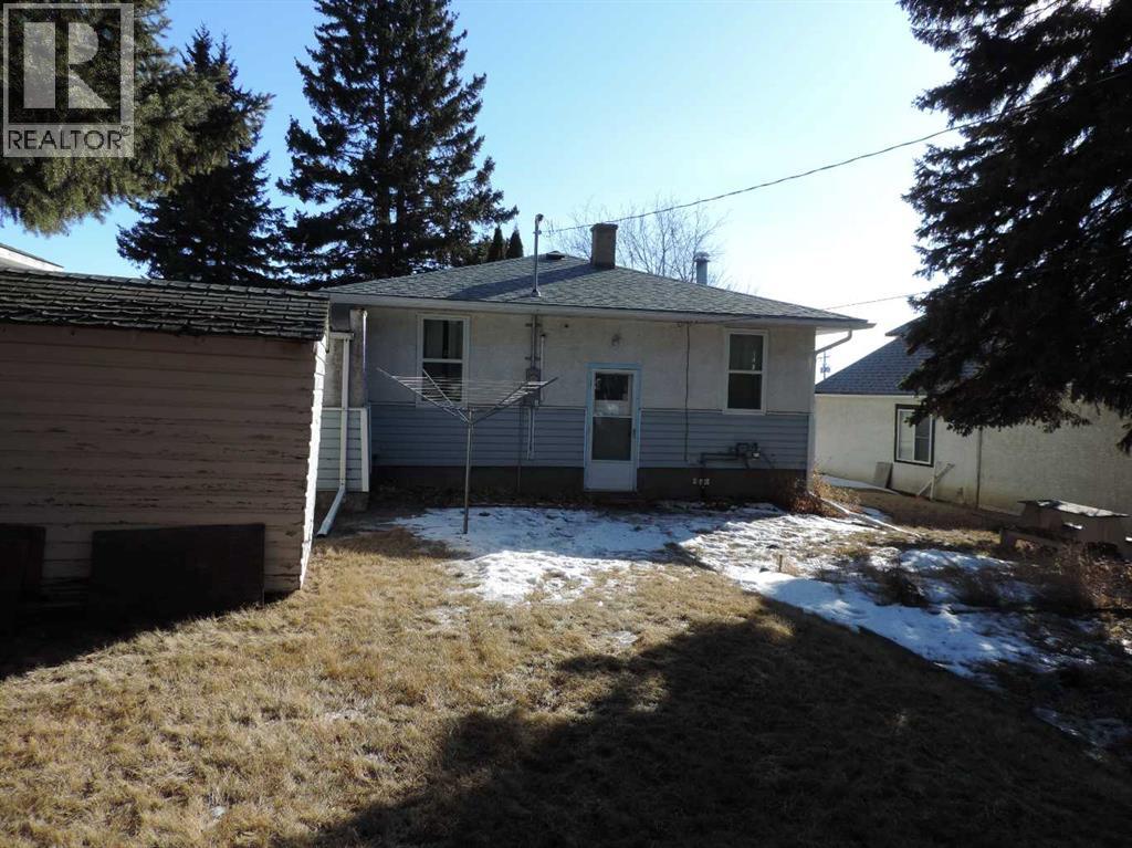 4938 51 Avenue, Bentley, Alberta  T0C 0J0 - Photo 7 - A2292463