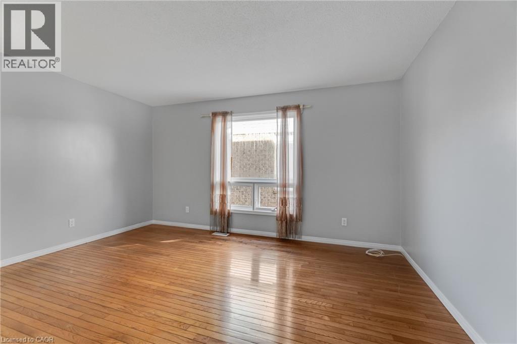 180 Fano Drive, Hamilton, Ontario  L8W 3X3 - Photo 11 - 40816720