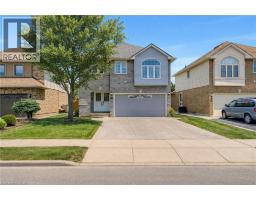 180 FANO Drive, Hamilton, Ontario
