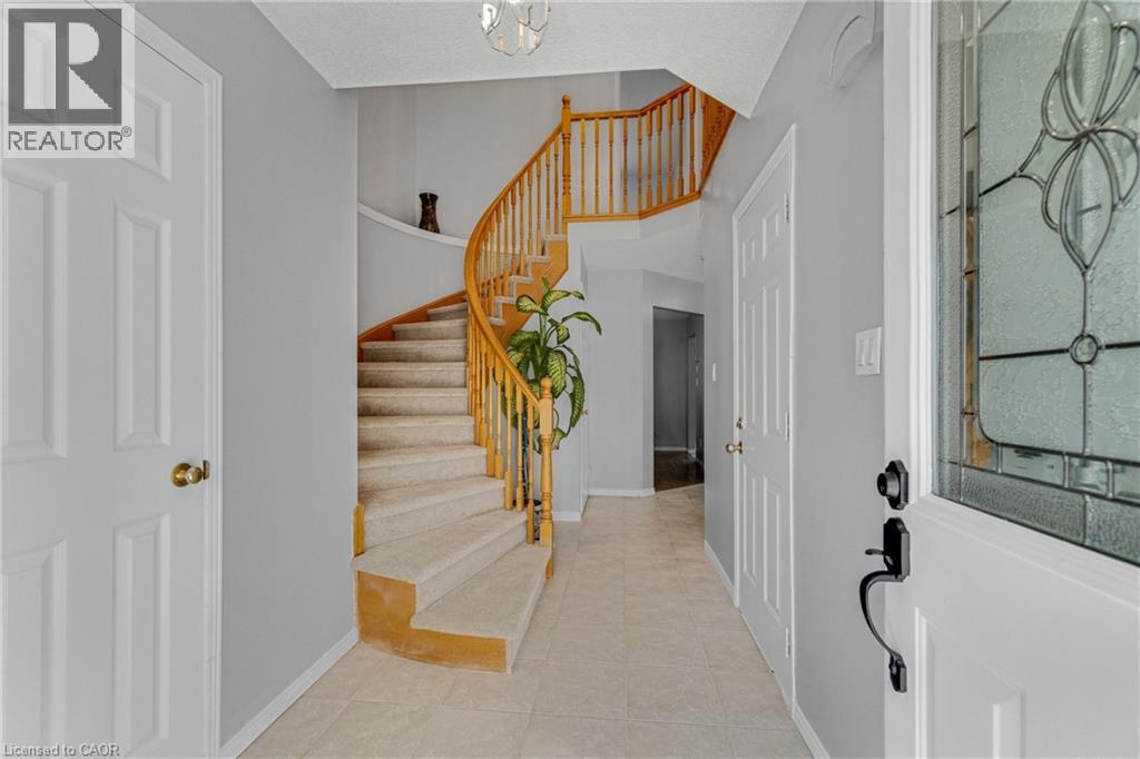 180 Fano Drive, Hamilton, Ontario  L8W 3X3 - Photo 5 - 40816720