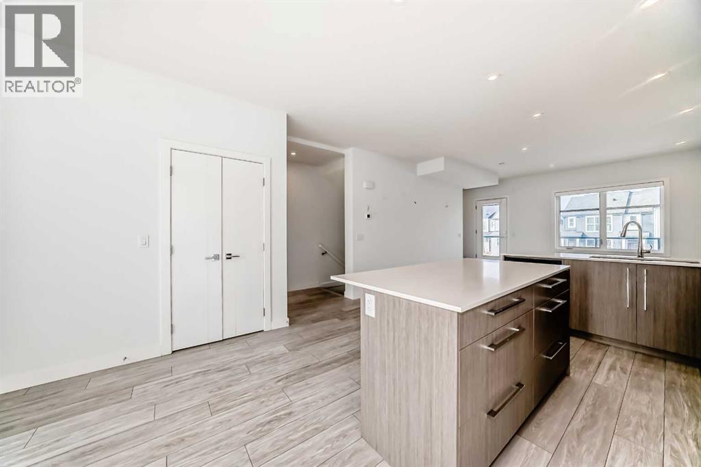 693 Savanna Boulevard Ne, Calgary, Alberta  T3J 2L8 - Photo 6 - A2290671