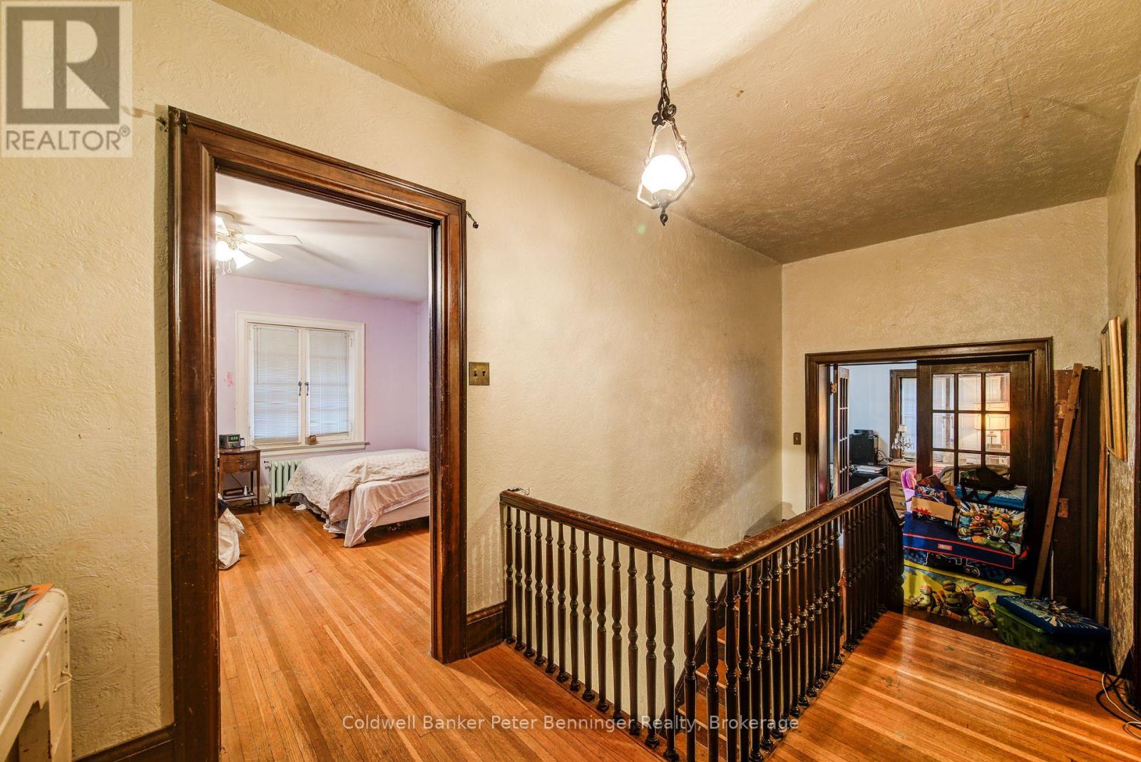 71 Margaret Avenue, Kitchener, Ontario  N2H 4H3 - Photo 27 - X12965460